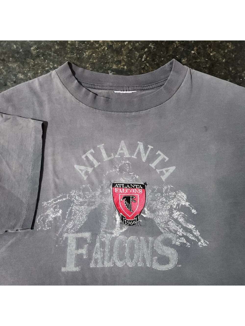 Vintage The Game 90s Atlanta Falcons Faded Distressed Patch NFL Football Mens XL